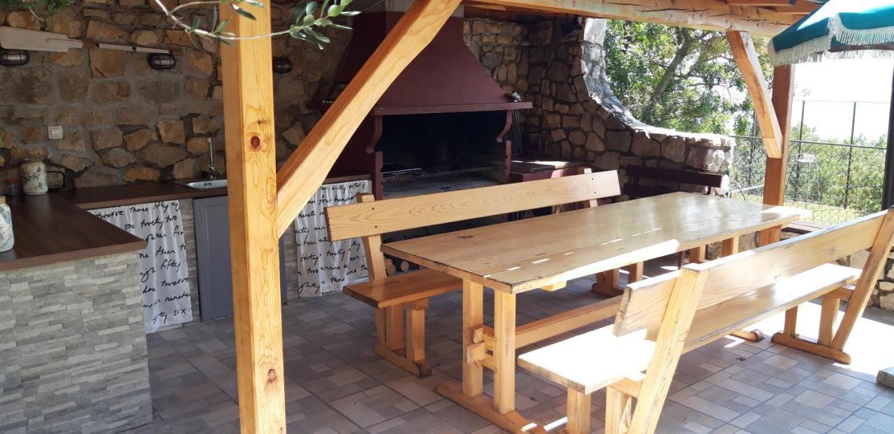 Apartments Martina Jadranovo Εξωτερικό φωτογραφία