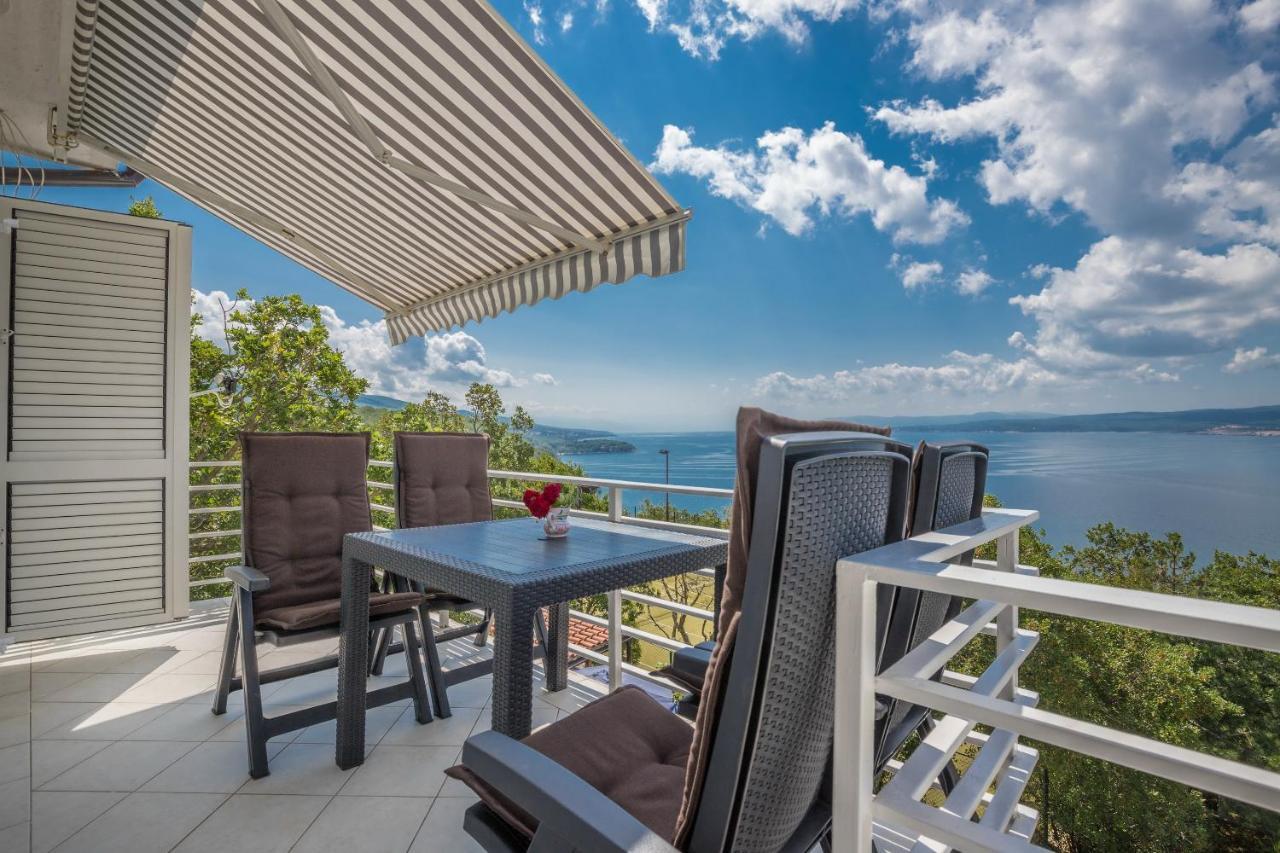 Apartments Martina Jadranovo Εξωτερικό φωτογραφία