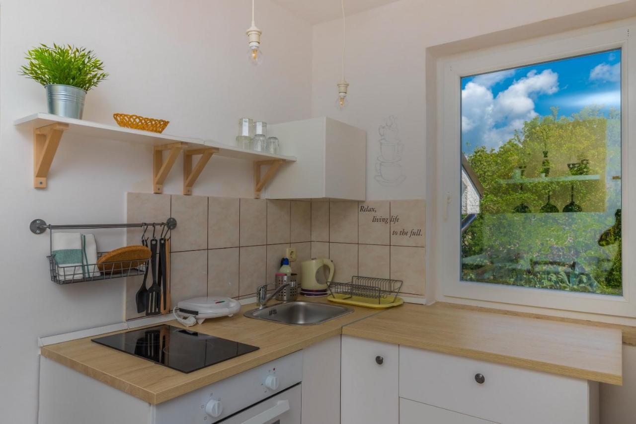 Apartments Martina Jadranovo Εξωτερικό φωτογραφία
